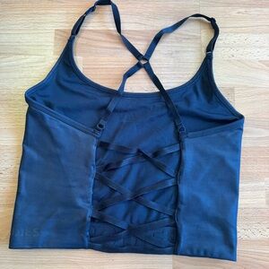 Better Bodies Strappy Crop Top Large